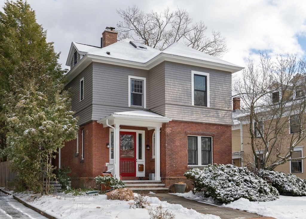 28 Harrison Ave