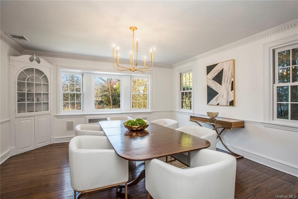 72 Howell Avenue
