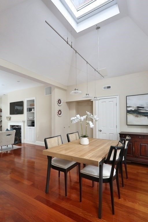 337 Marlborough Street