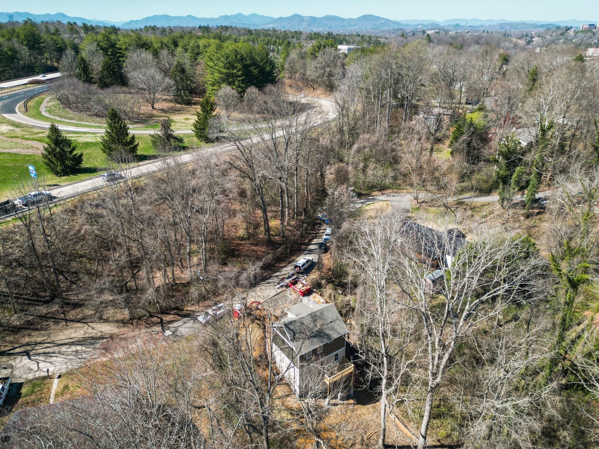 128 Shady Oak Drive