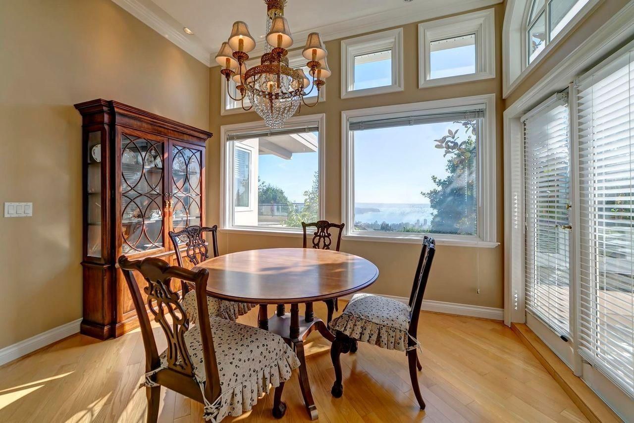 2336 WESTHILL DRIVE