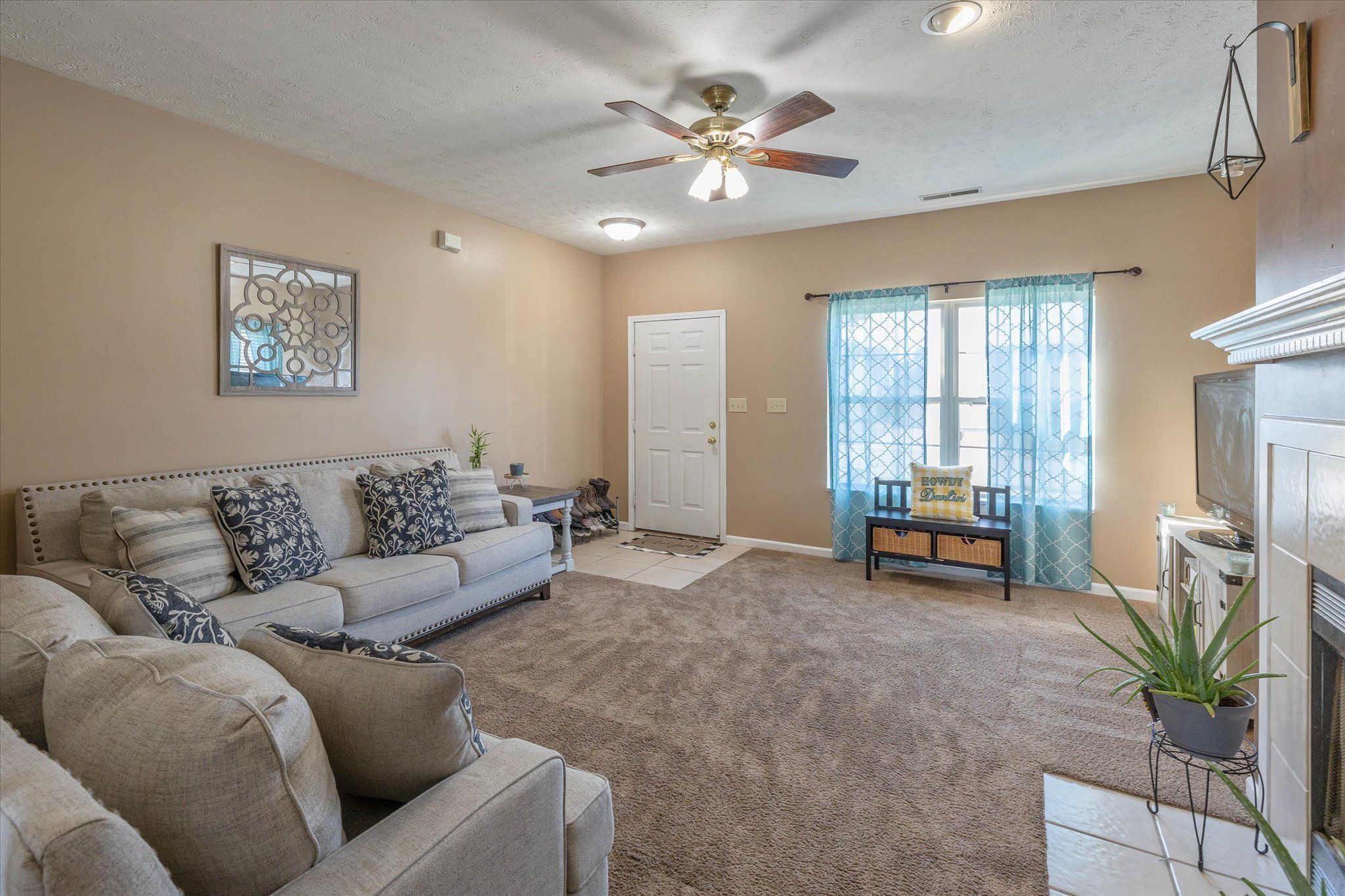2217 Longleaf Drive