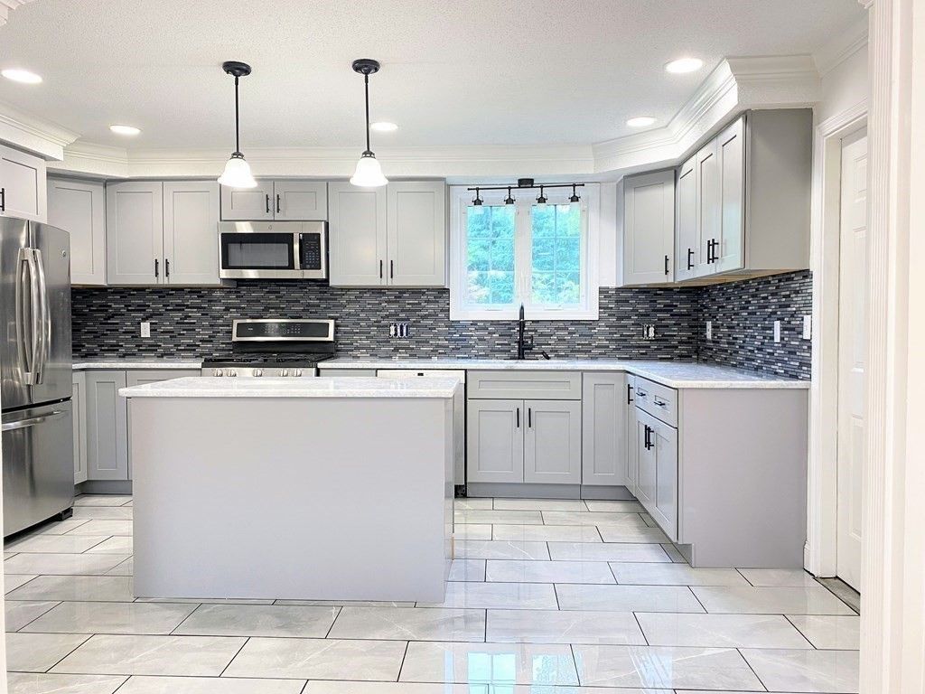 4 Oriole Cir