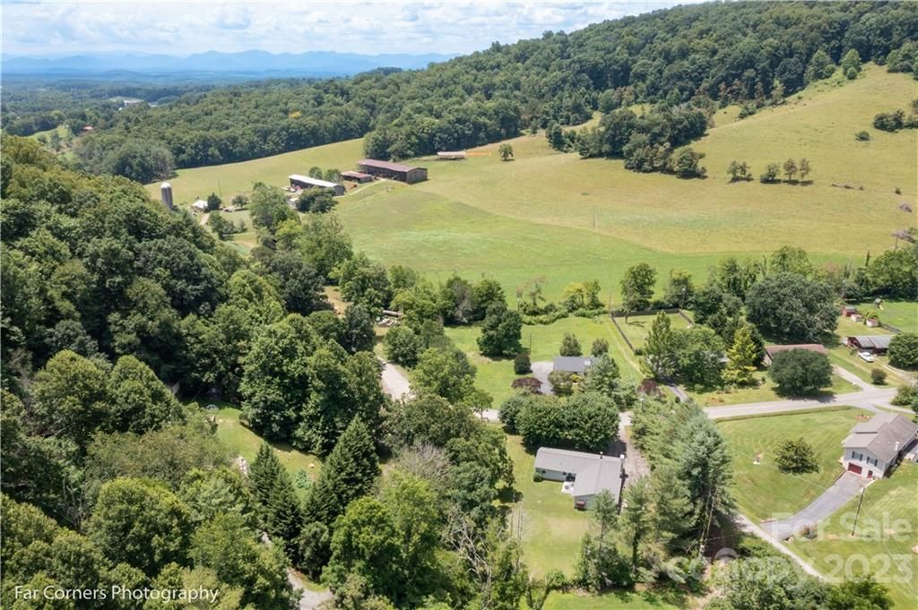 1590 Bruce Road