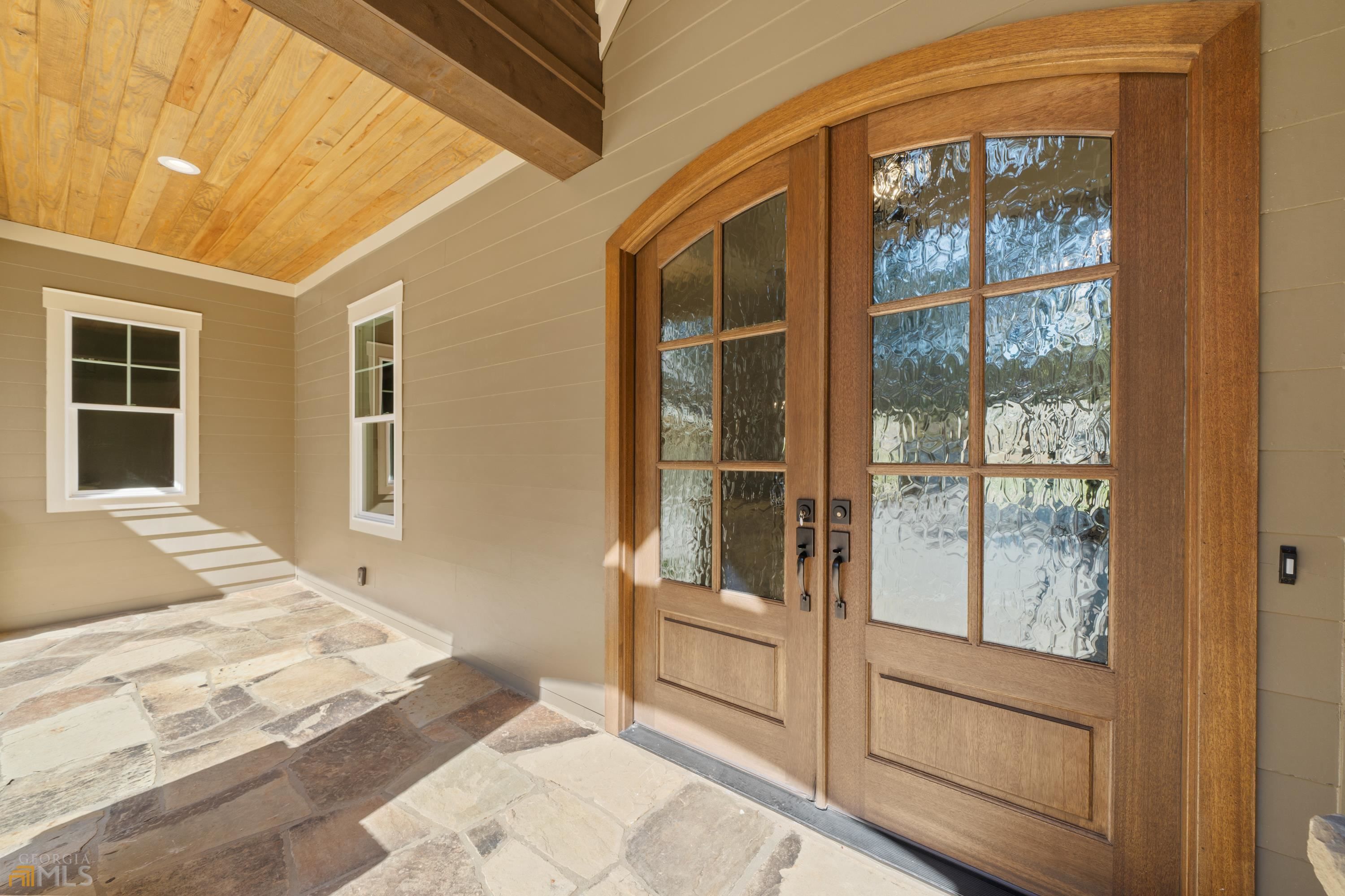 1121 Mill Creek