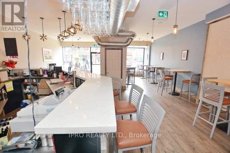 270 COXWELL AVE