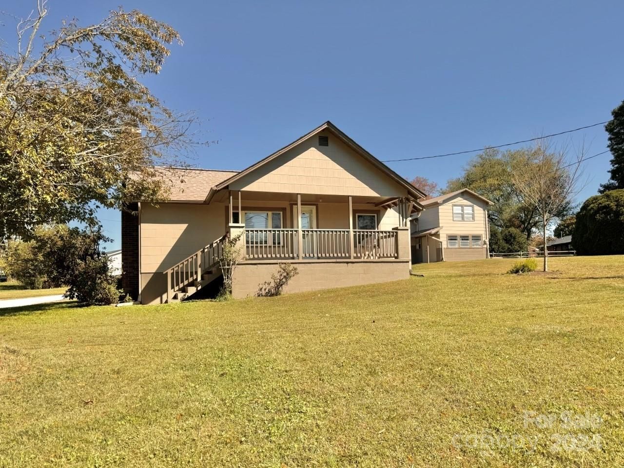 565 Neely Road