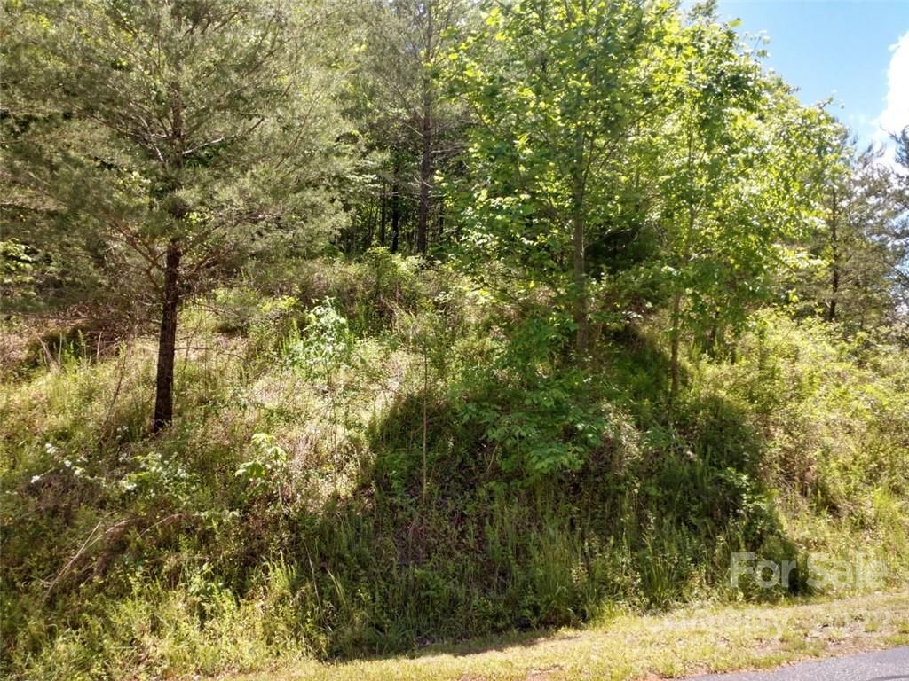 00 Cross Creek Drive