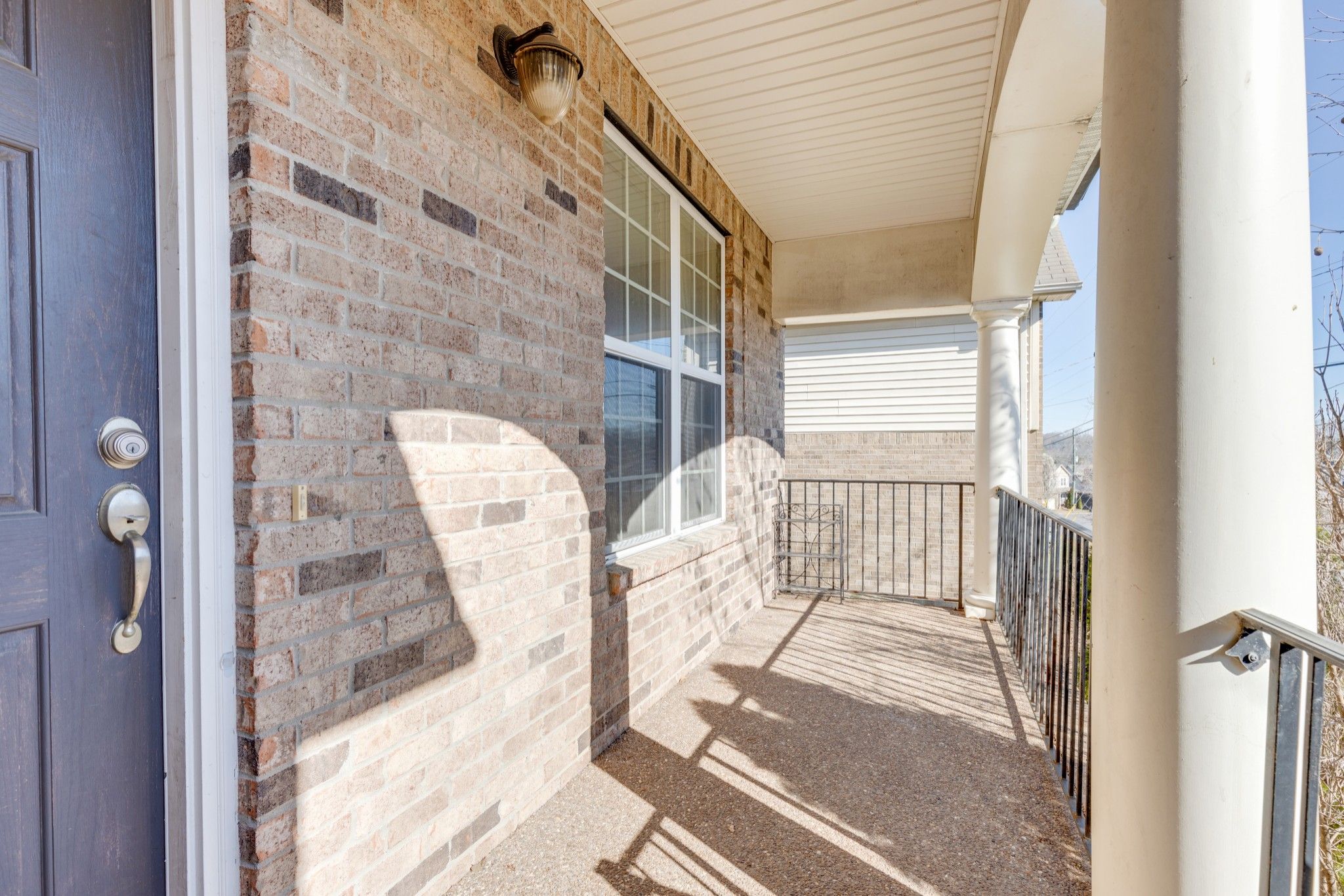 7969 Oakfield Grv