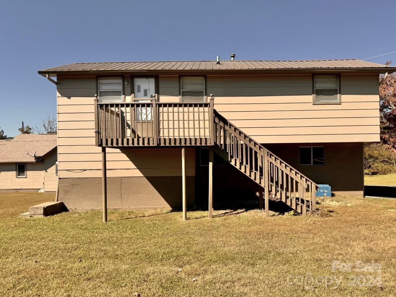 565 Neely Road