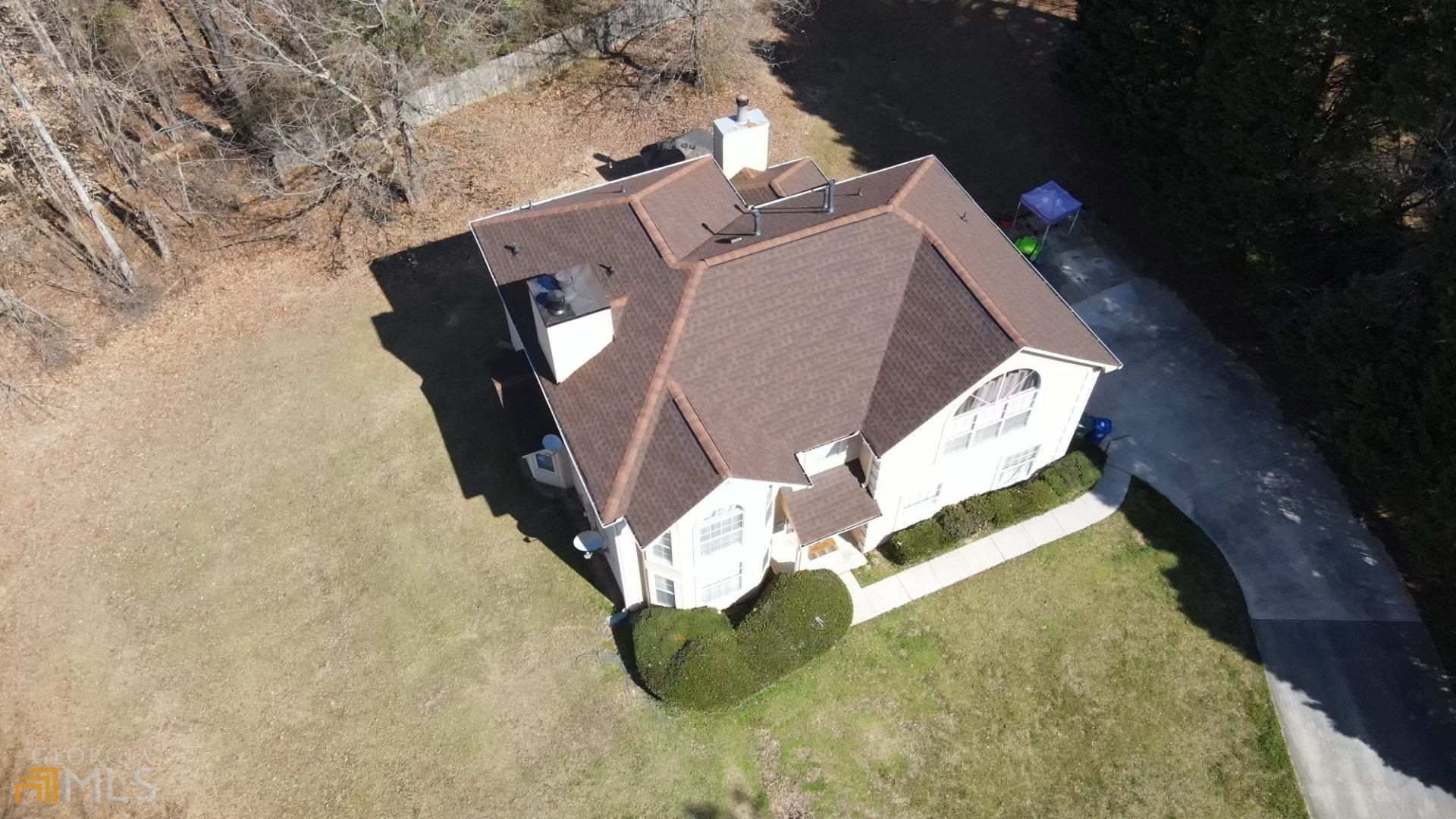 1724 Mossy Rock Cove