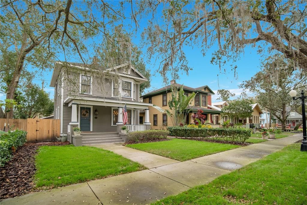907 Magnolia Avenue
