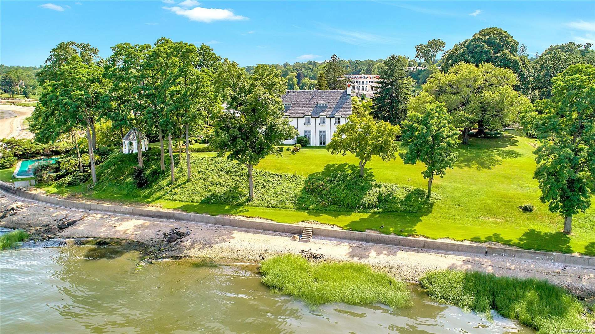 229a Dock Lane