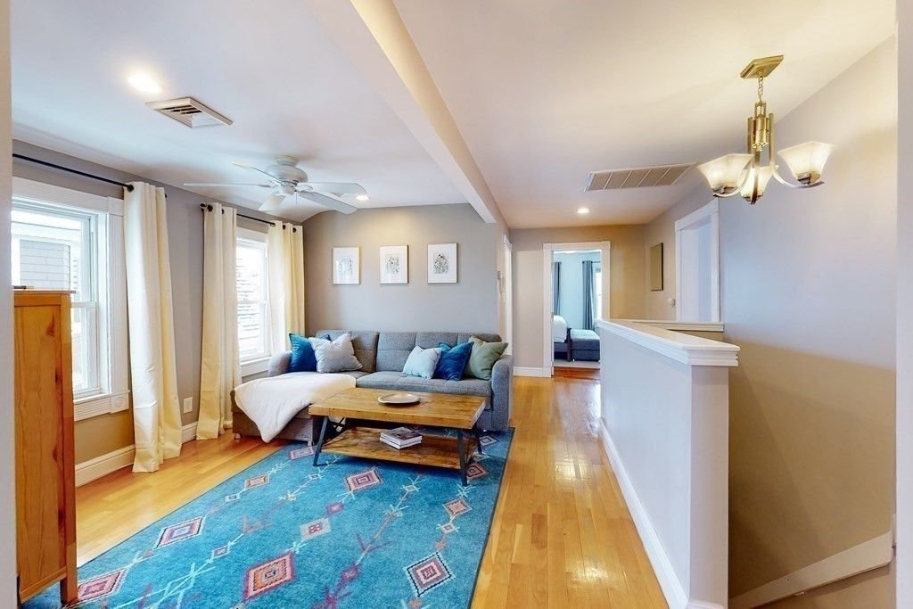 121 Highland Rd