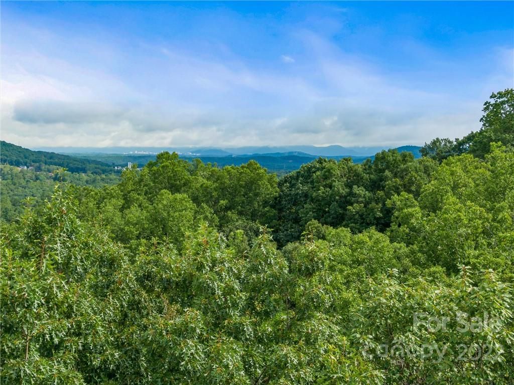 381 Stoneledge Trail