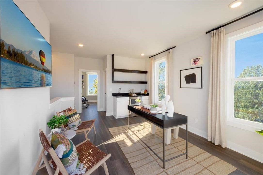 5006 Tiny Lane