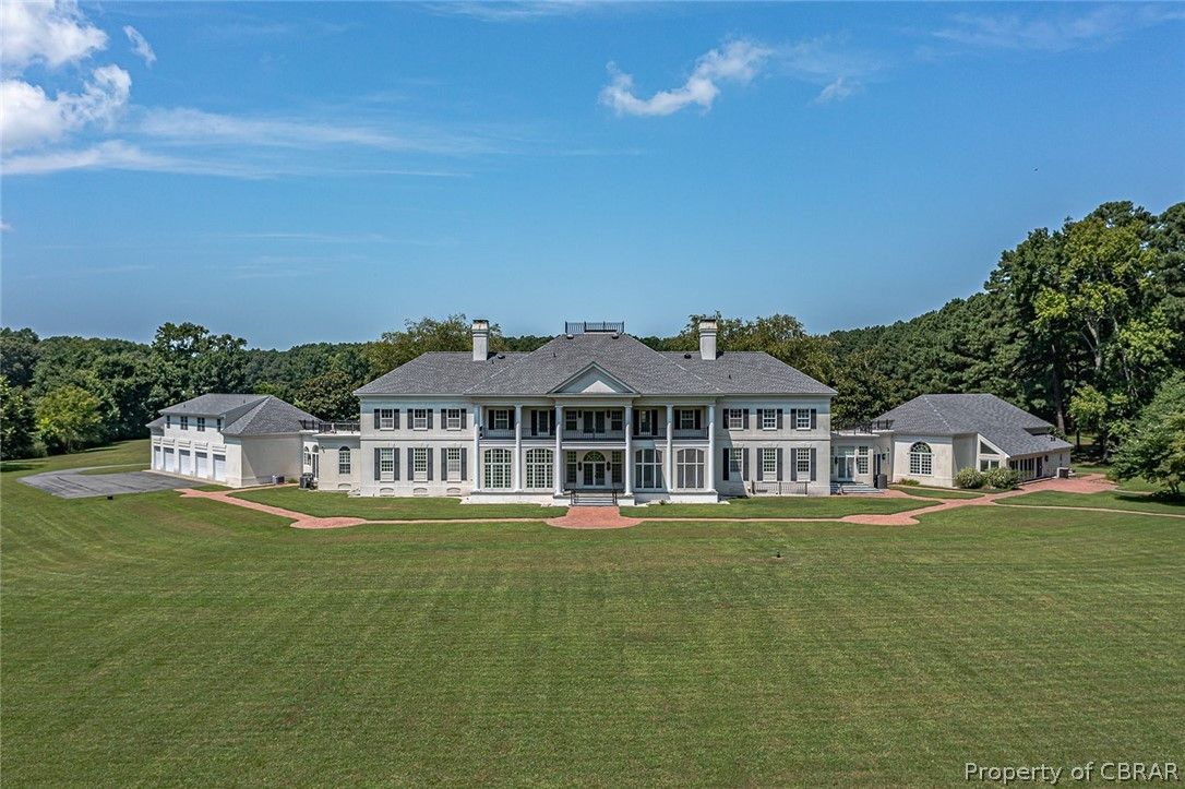 355 Ditchley Road