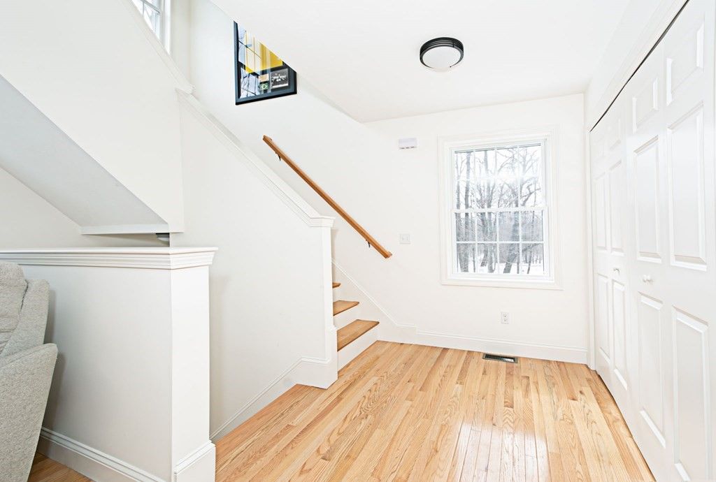 666-A Burncoat St
