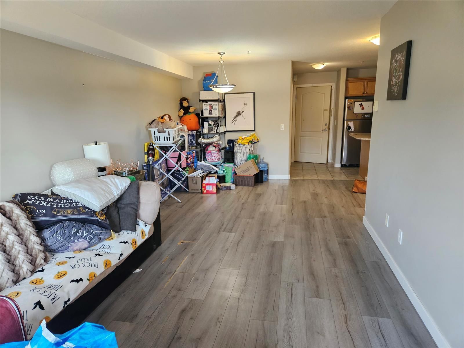 #106 260 Franklyn Road