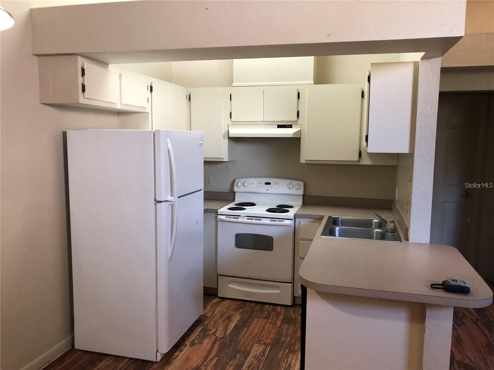 2868 SW 38th Place