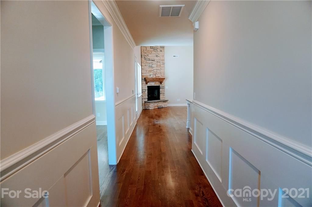 73 Spring Ridge Lane