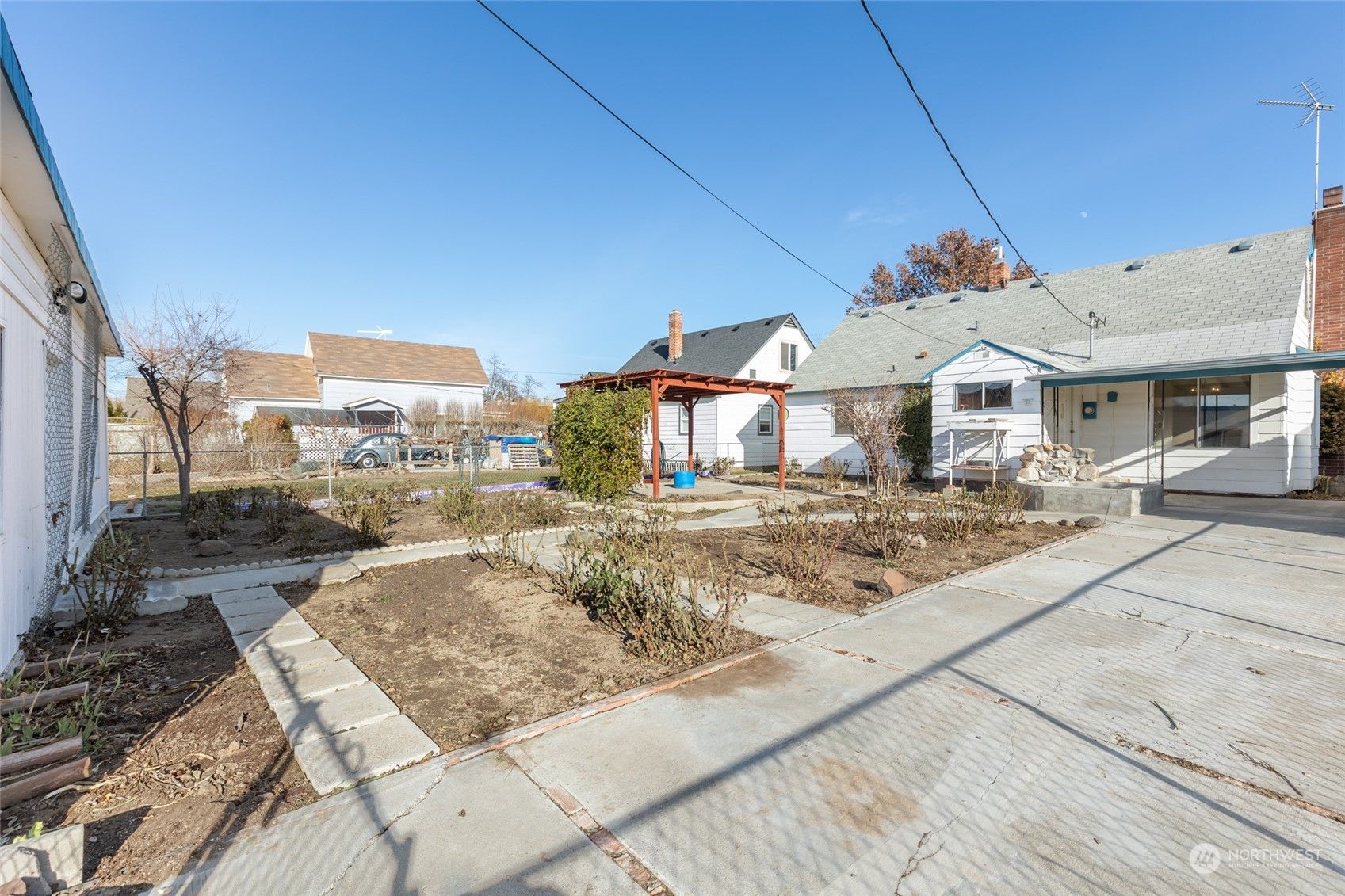 909 S 11th Street