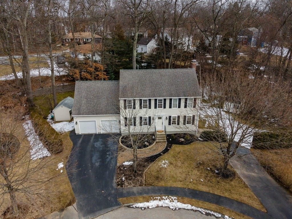 11 Heronwood Drive