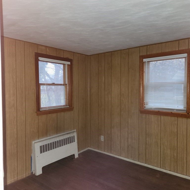 15 Willis Rd