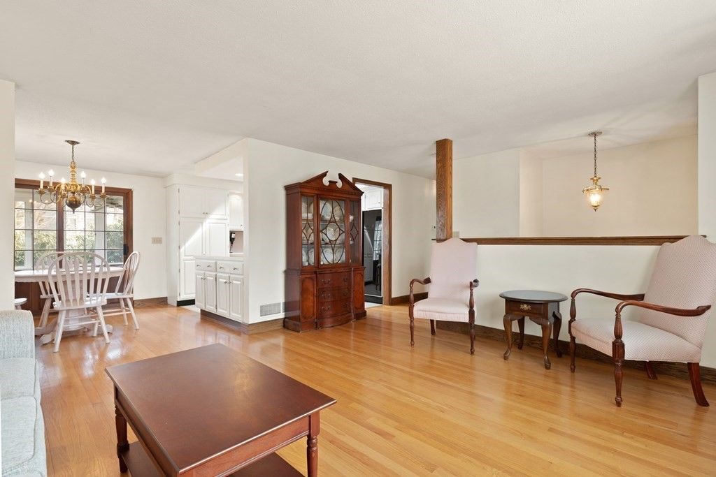 36 Audubon Rd