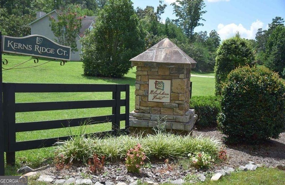 Kerns Ridge Court