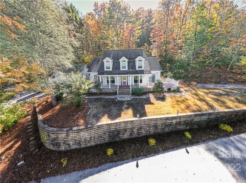 402 Sweetbriar Road