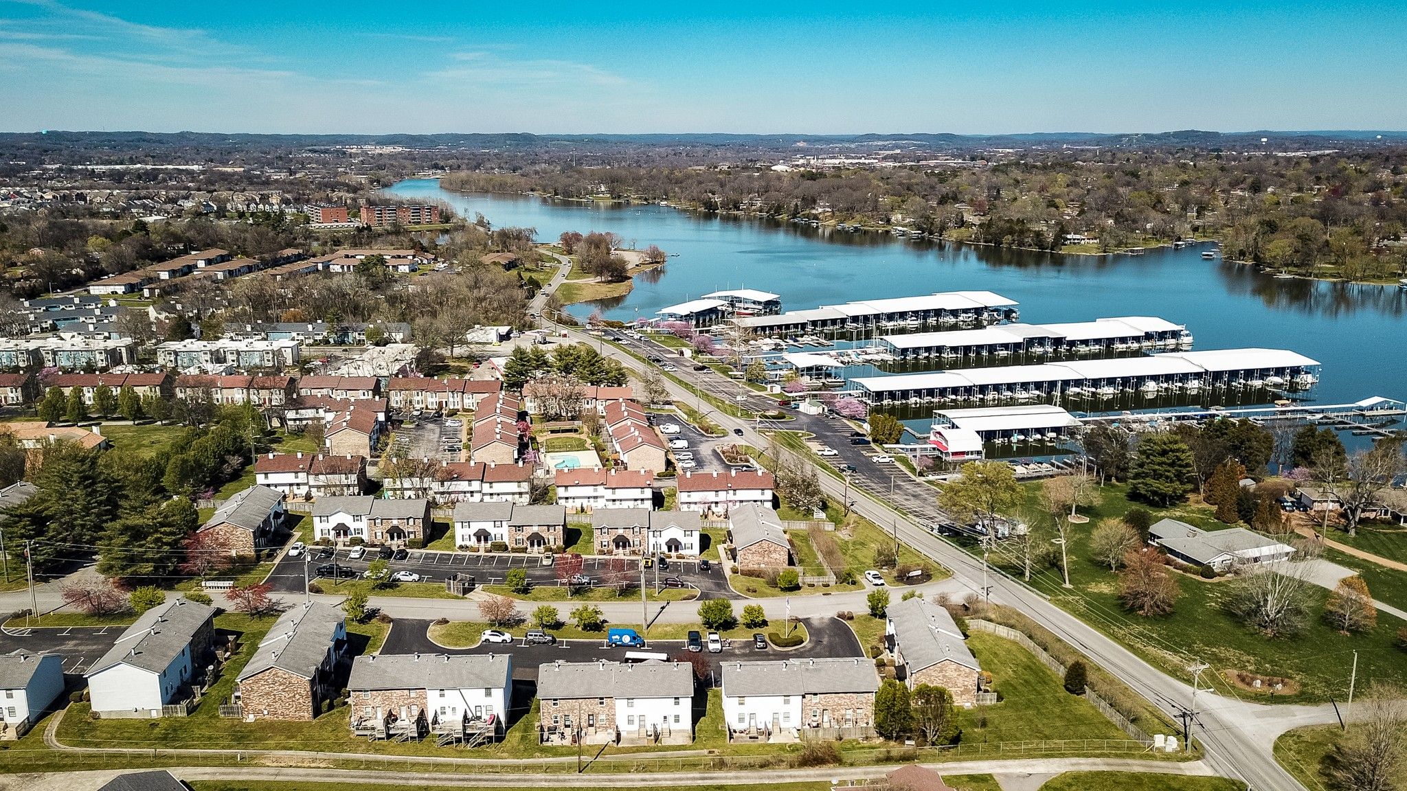 212 Edgewood Dr