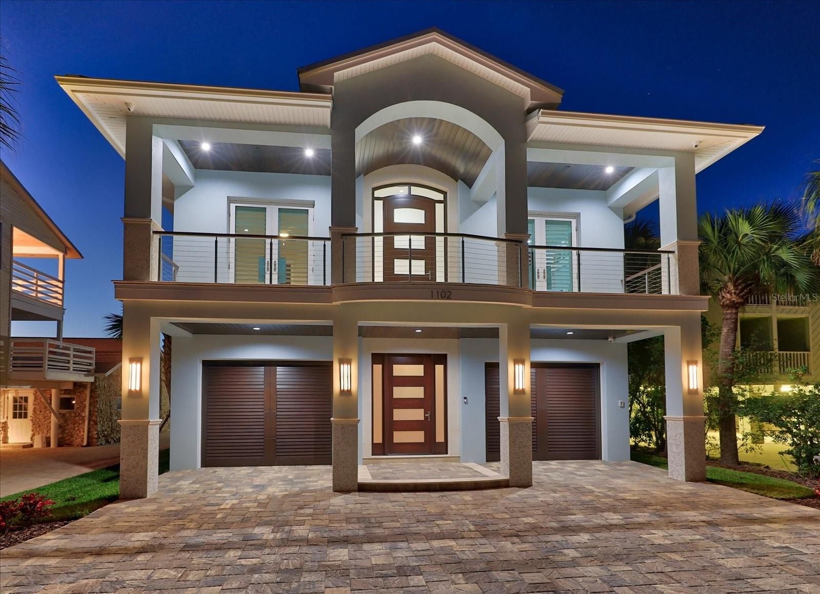 1102 Beach Trail