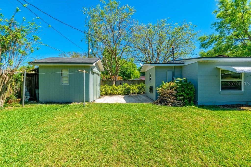 1047 Sherrington Road