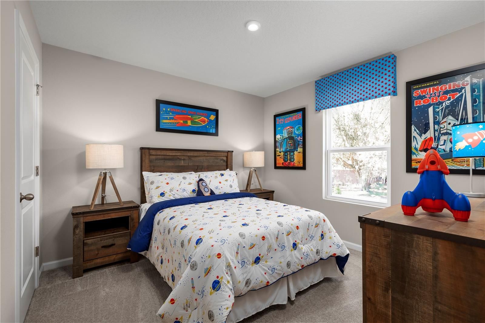 1405 Feather Lane