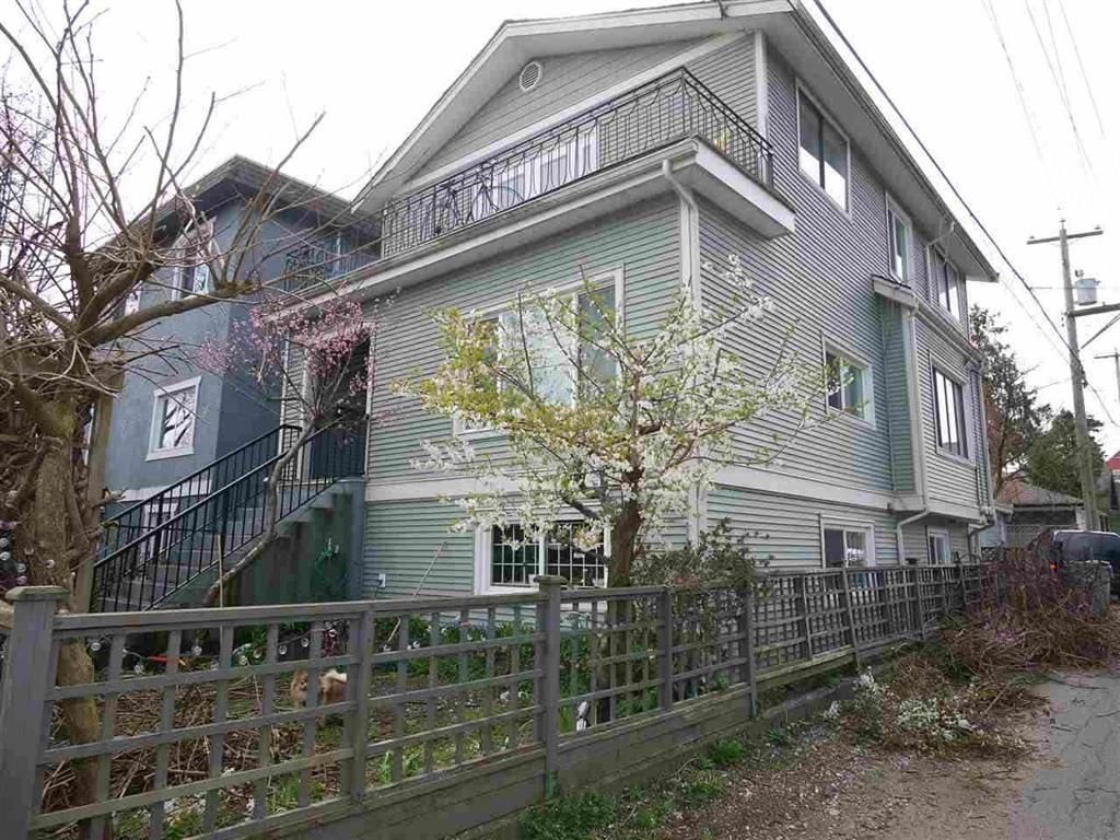 2631 PRINCE ALBERT STREET