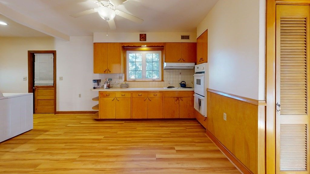 112 Dana Ave
