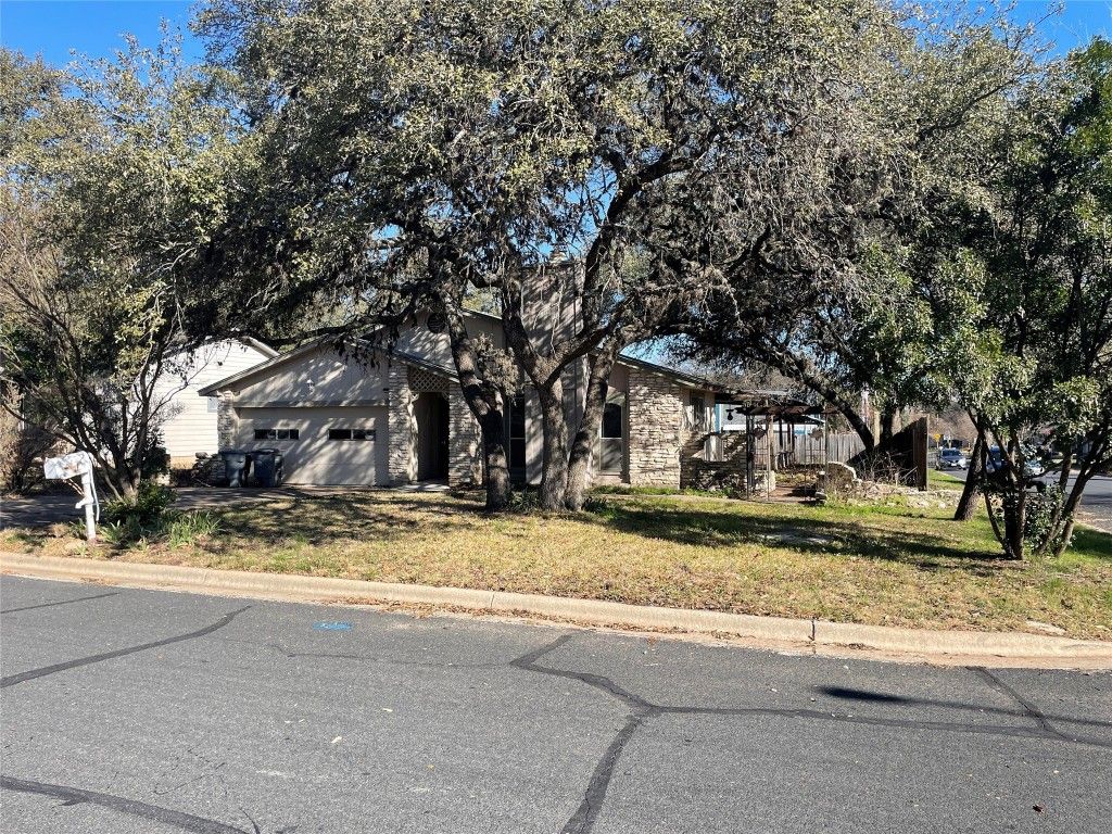 3300 Galesburg Drive