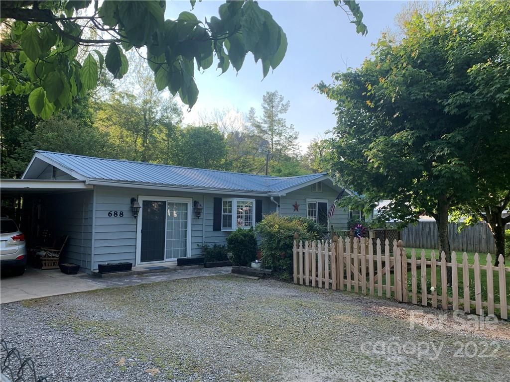 688 Allens Creek Road