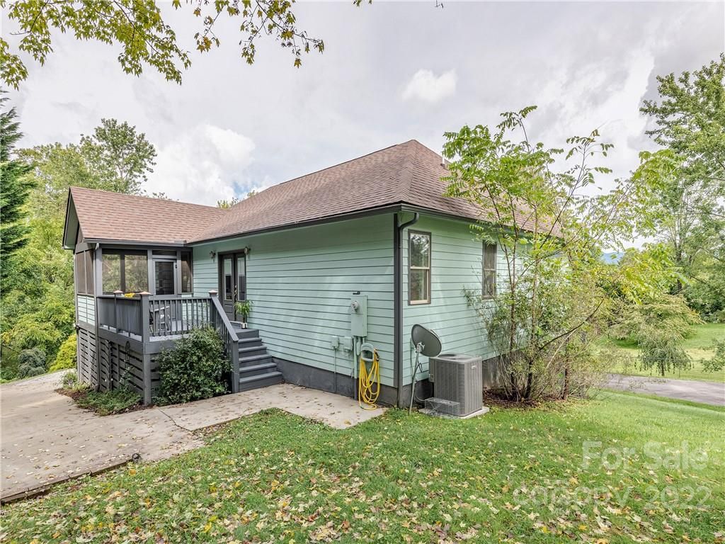371 Wesley Street