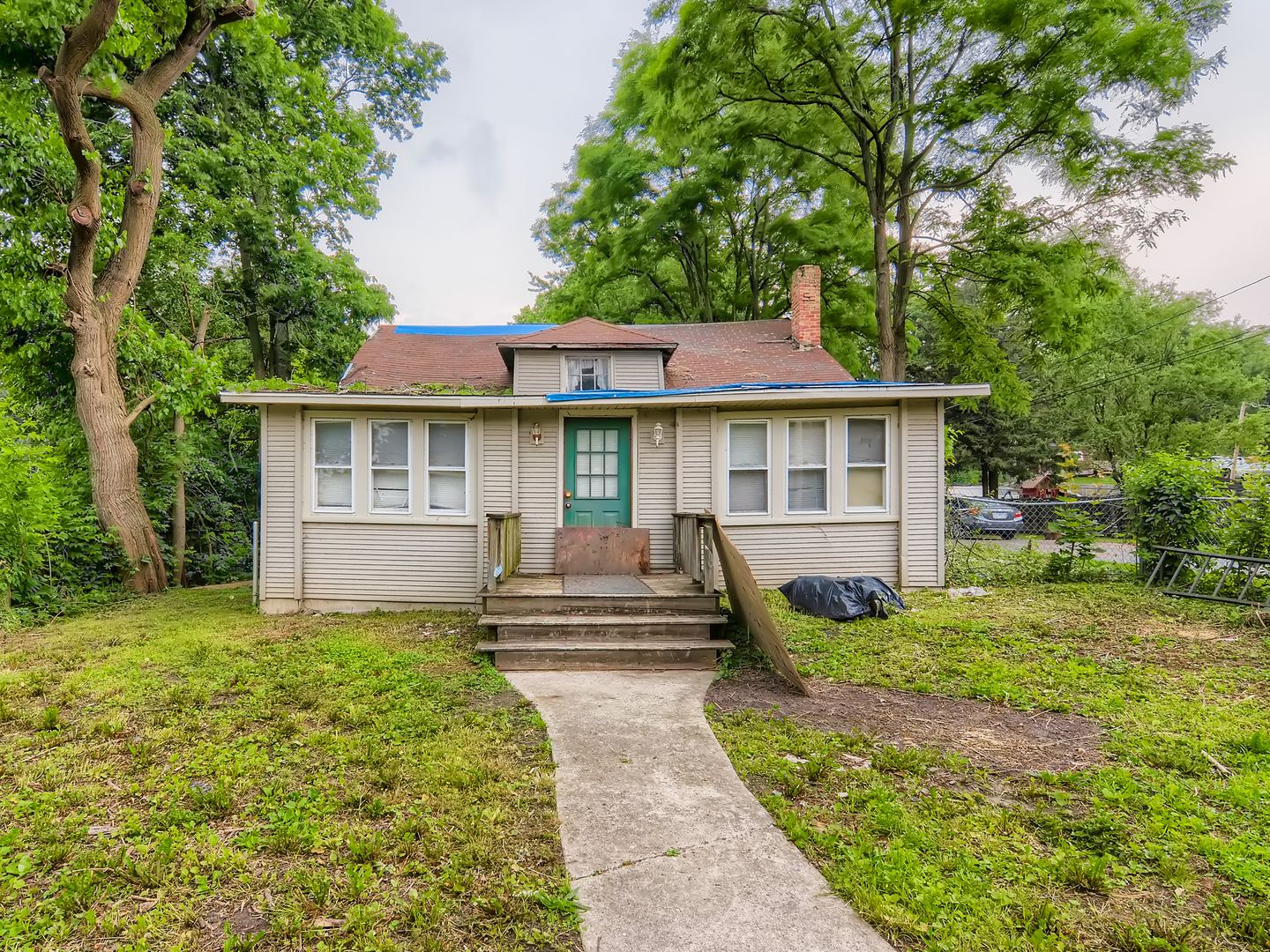 38522 N Drexel Boulevard