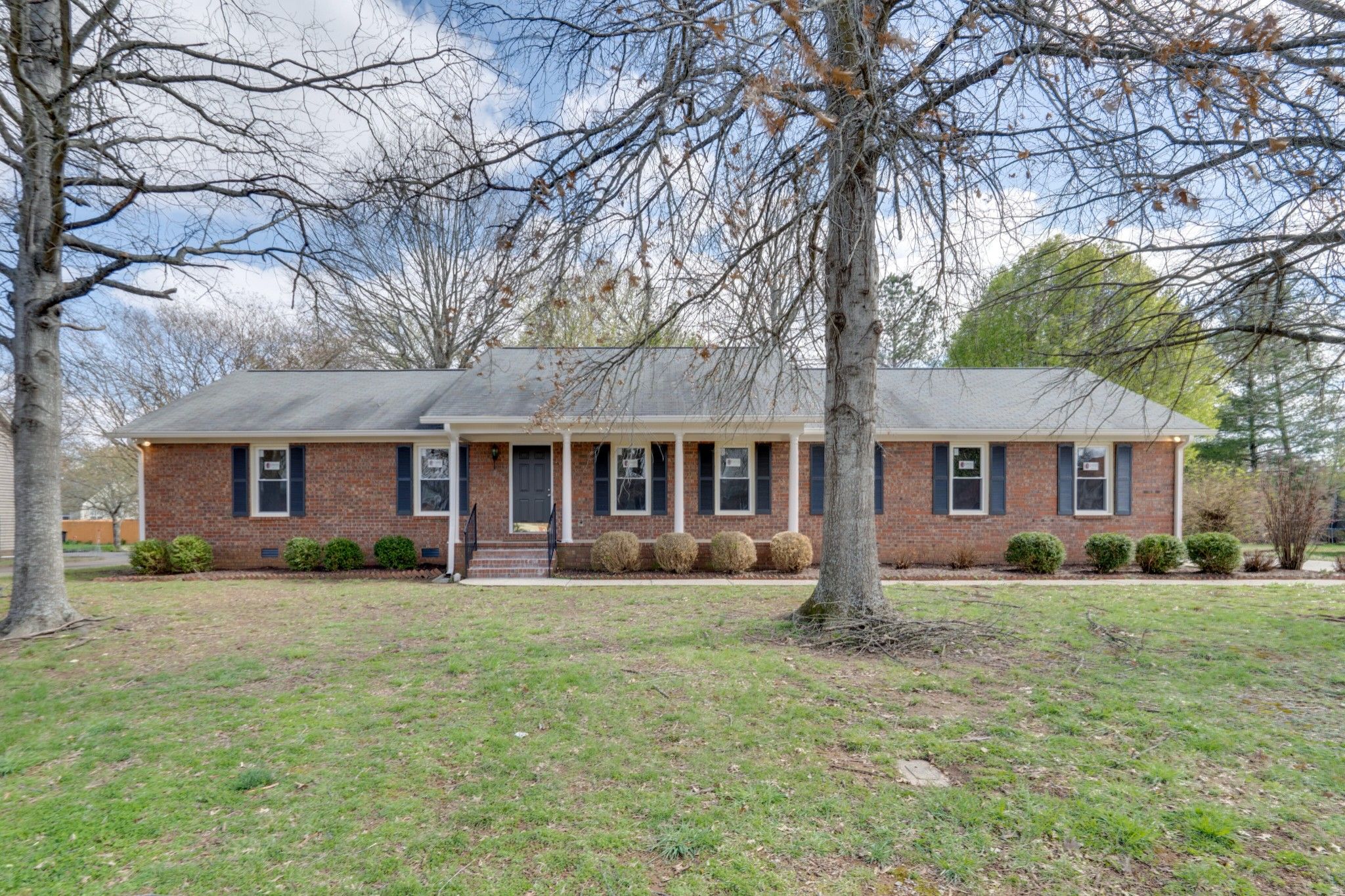 2319 Riverstone Dr
