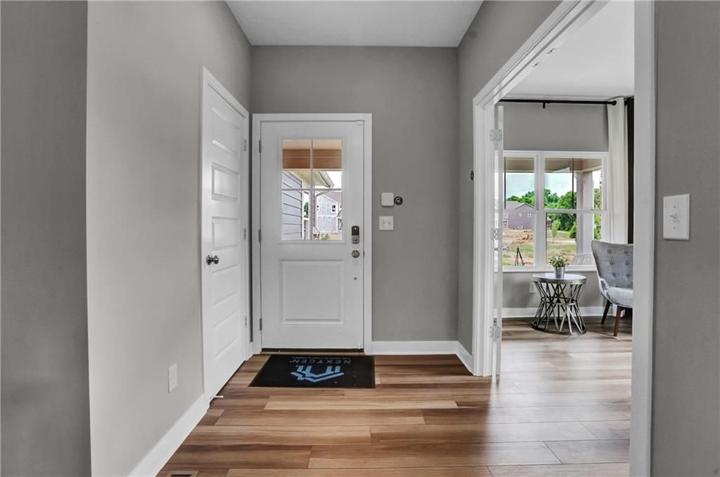 899 Barkston Lane