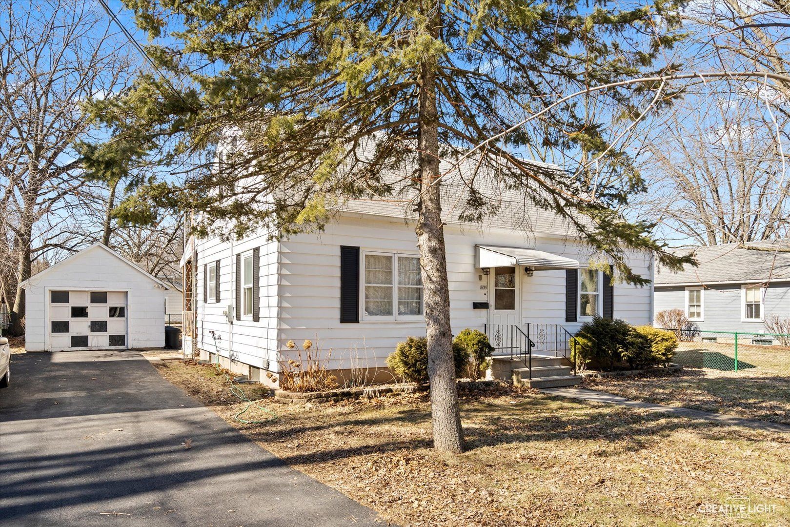 505 De Kalb Street