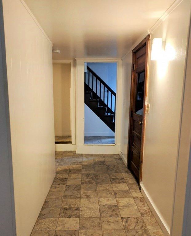 97 Belchertown Rd