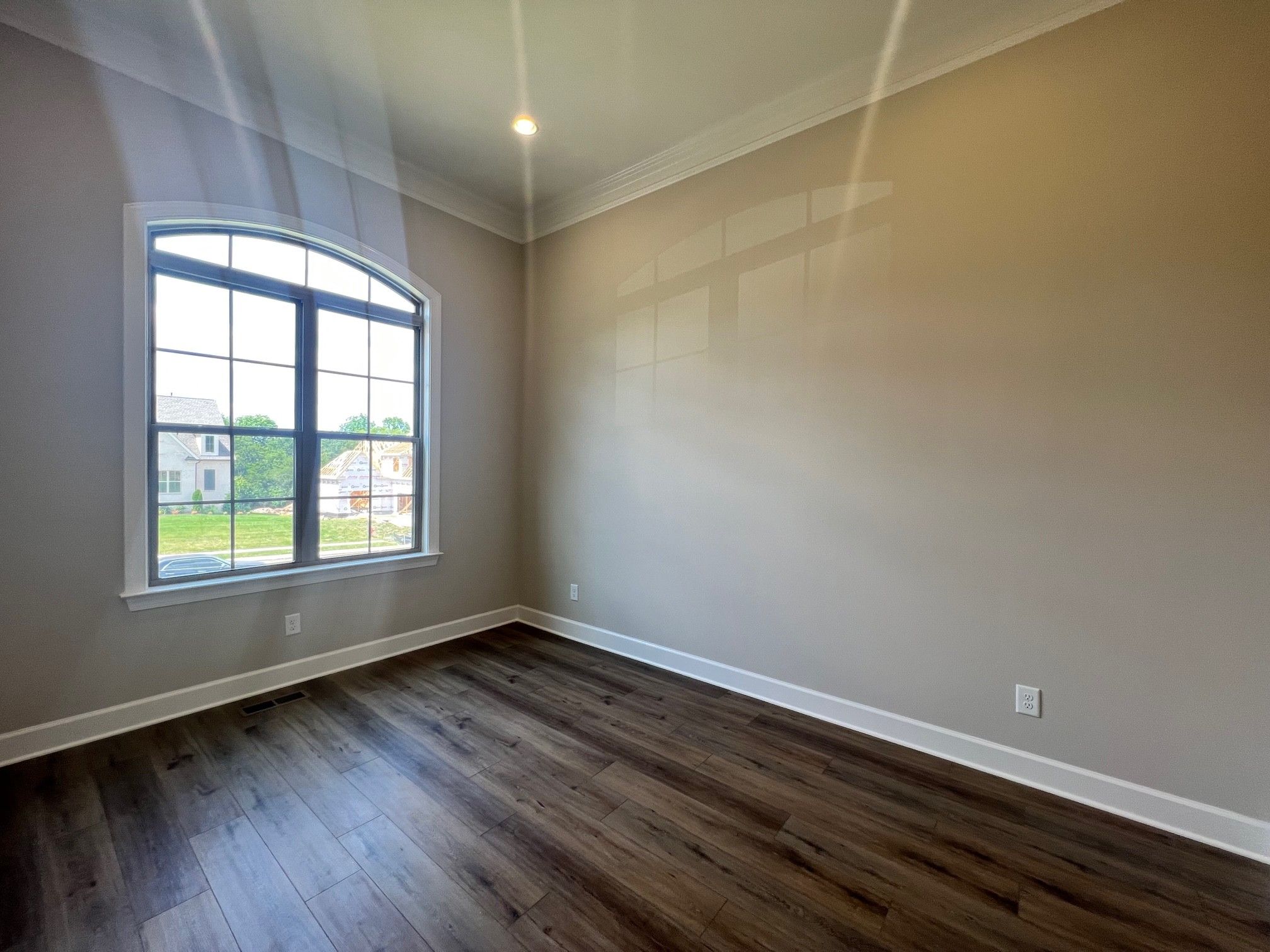1020 Sinatra Drive
