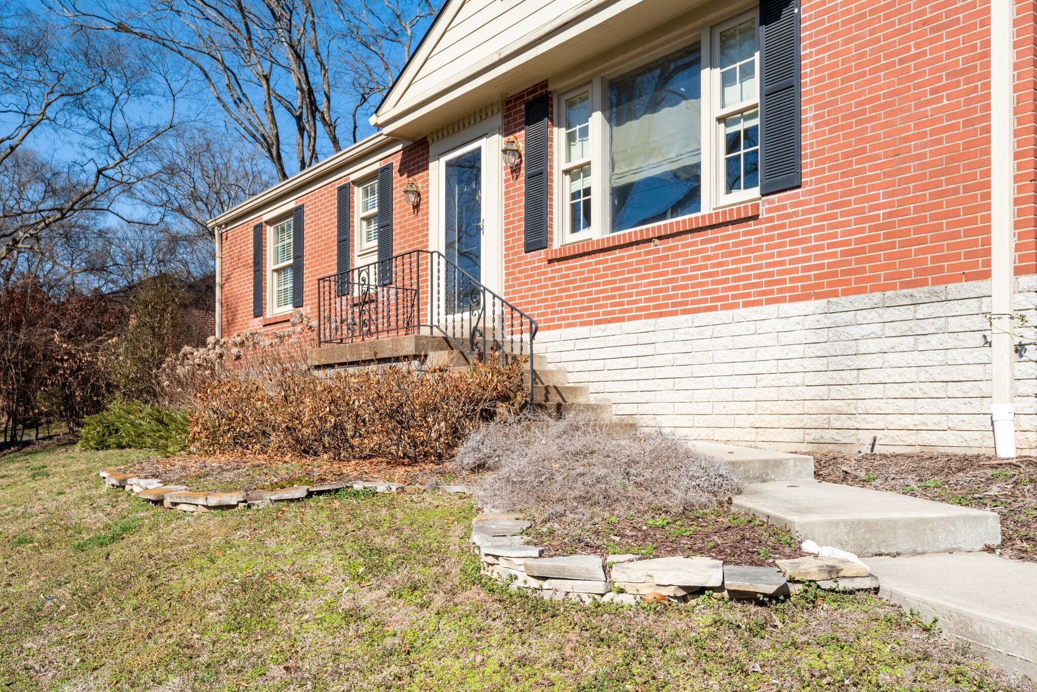 624 Hogan Rd