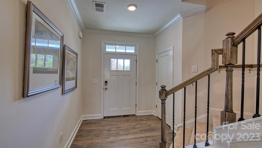 138 Creekview Road