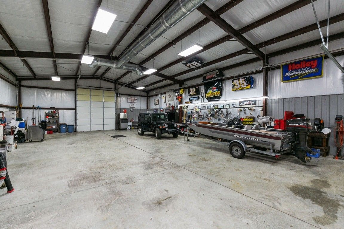 2925 Oak Grove Rd