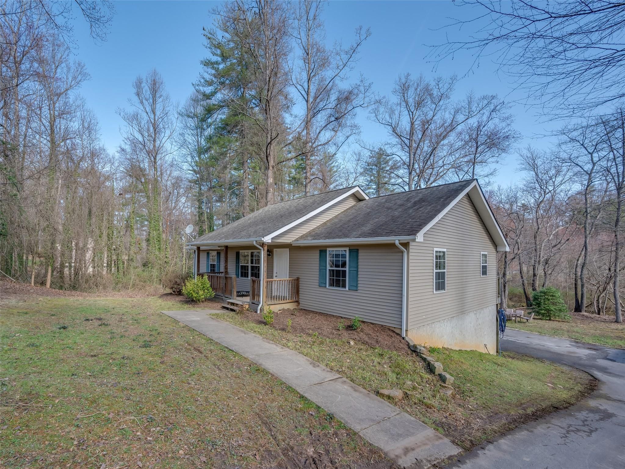 120 Twin Brook Drive